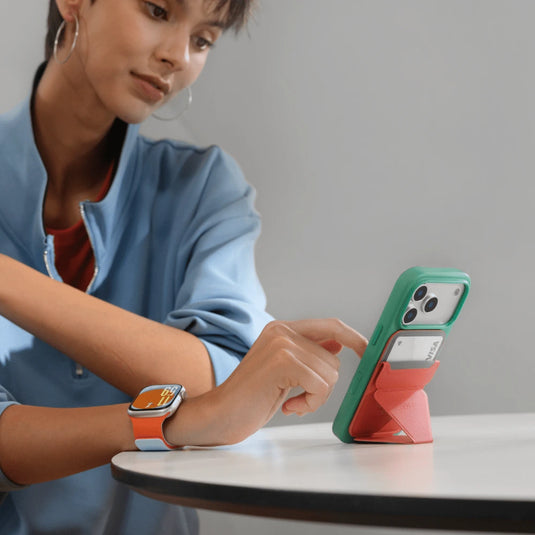 Snap-on Phone Stand & Wallet MOVAS™ - MagSafe Compatible