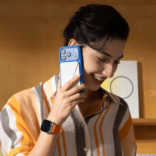 Trackable Snap-on Phone Stand & Wallet